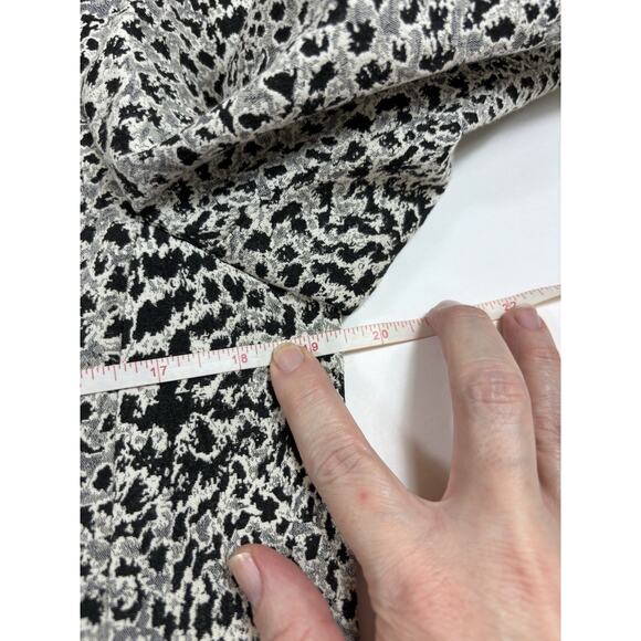 DKNY Blazer Jacket Grey Black Cream Animal Print 10 Single Breasted Pockets - Picture 6 of 9